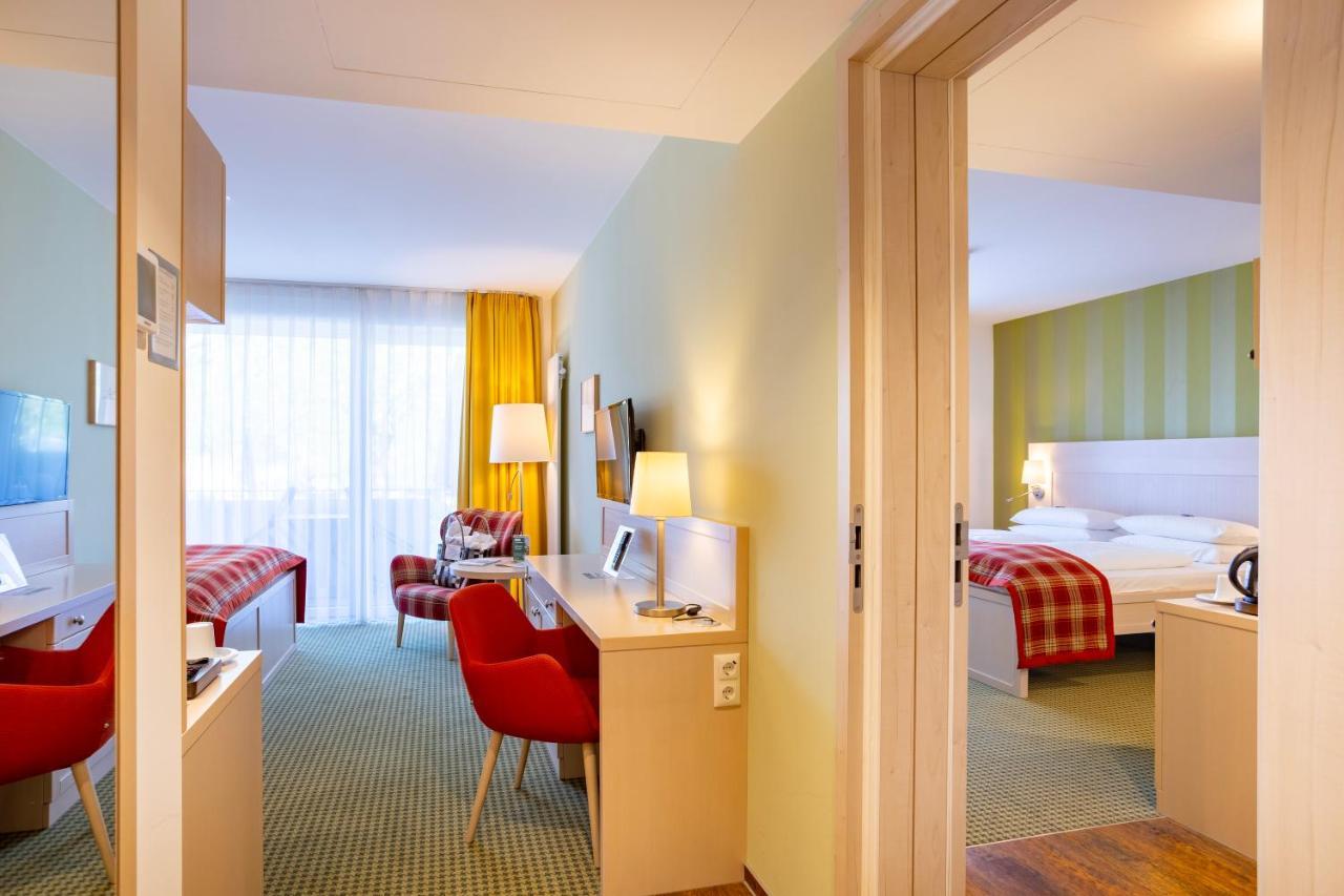 Ringhotel Warnemuender Hof Rostock Ngoại thất bức ảnh
