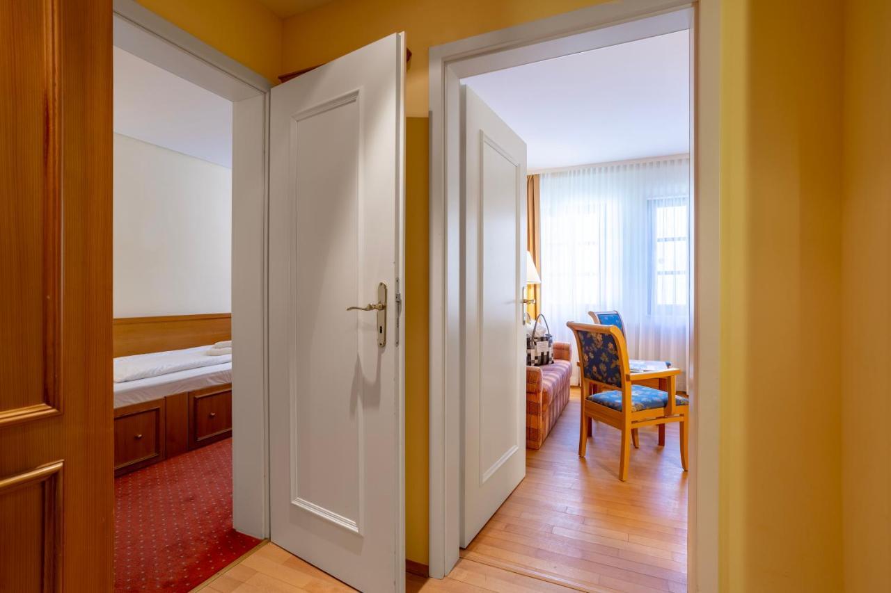 Ringhotel Warnemuender Hof Rostock Ngoại thất bức ảnh