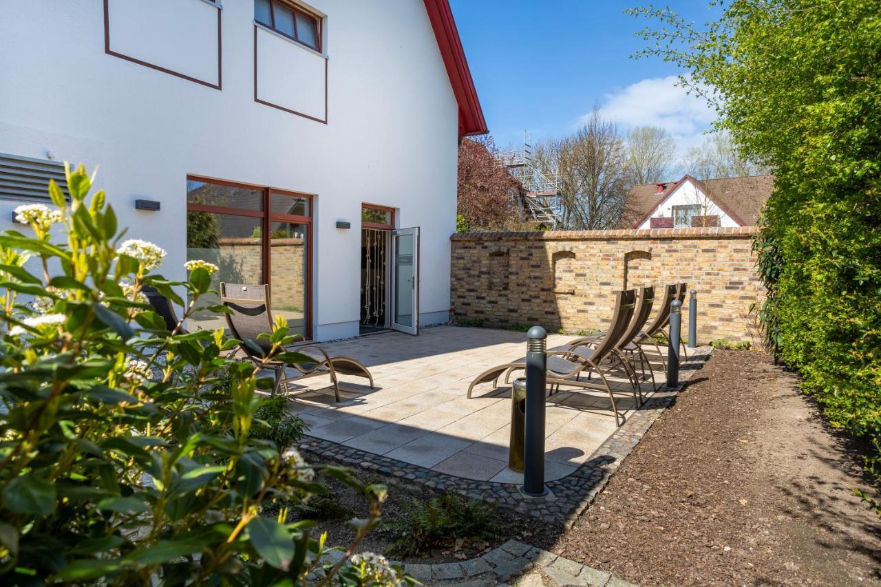 Ringhotel Warnemuender Hof Rostock Ngoại thất bức ảnh