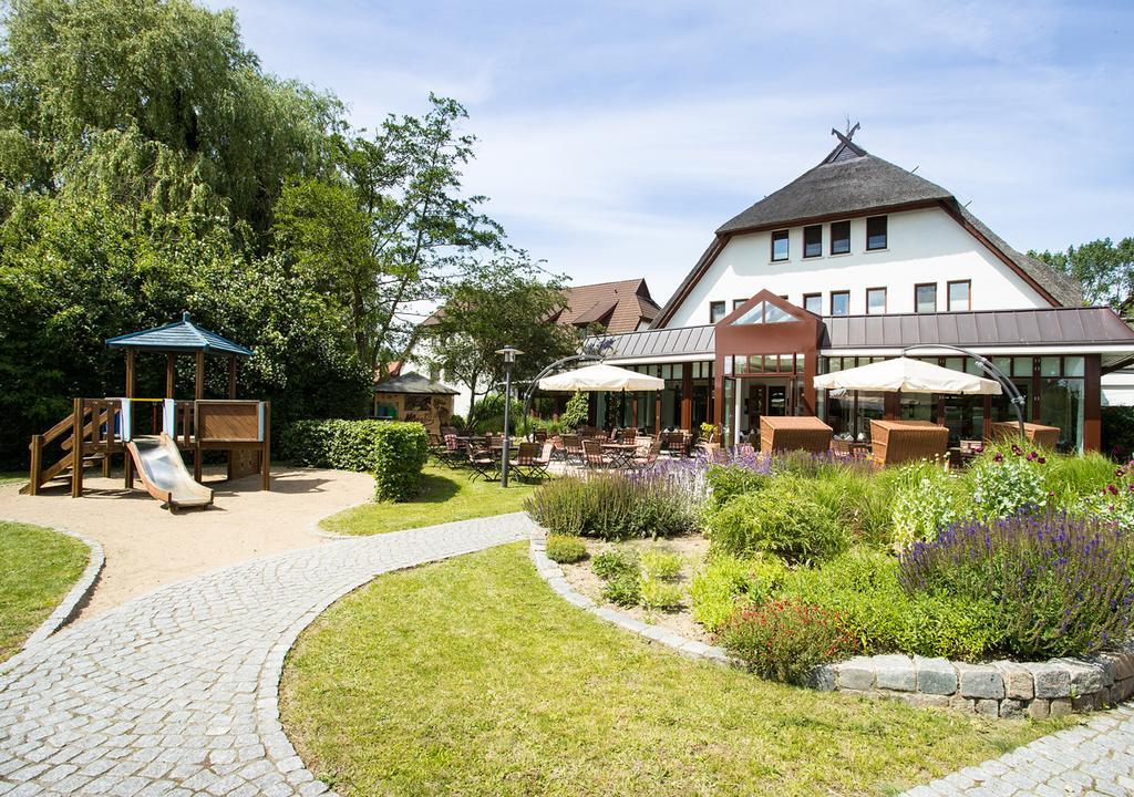 Ringhotel Warnemuender Hof Rostock Ngoại thất bức ảnh