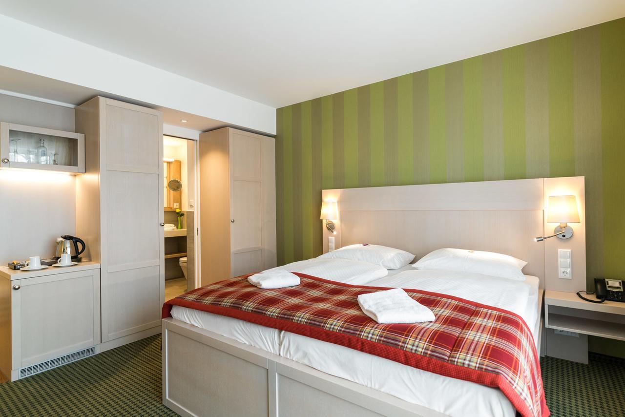 Ringhotel Warnemuender Hof Rostock Ngoại thất bức ảnh