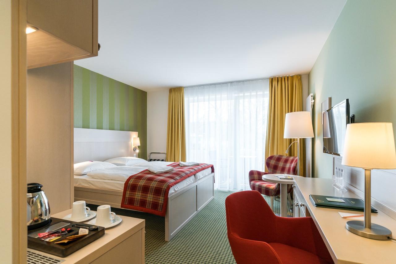 Ringhotel Warnemuender Hof Rostock Ngoại thất bức ảnh
