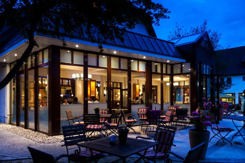 Ringhotel Warnemuender Hof Rostock Ngoại thất bức ảnh